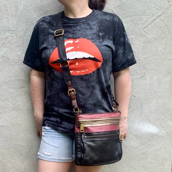 Vintage Fossil Black Burgundy Explorer Leather Patchwork Crossbody Bag - Picture 3 of 16